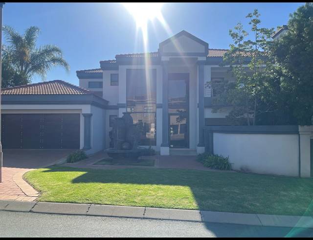 4 BEDROOM HOUSE FOR SALE IN SAVANNAH HILLS ESTATE